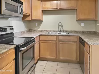 Photo #5: 6501122 Listing 