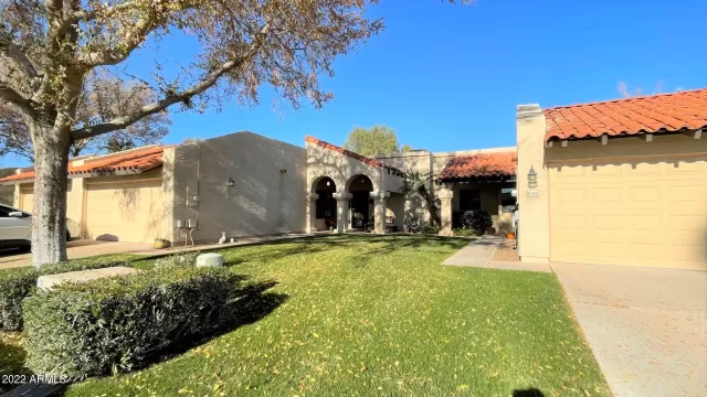 MLS: 6501418 Condo For Sale