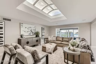 Photo #5: 6501711 Listing