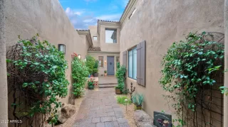 Photo #3: 6502279 Listing