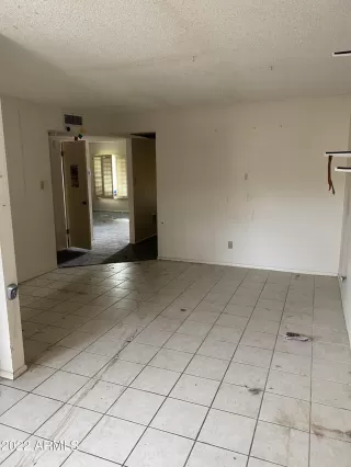 Photo #3: 6502633 Listing 