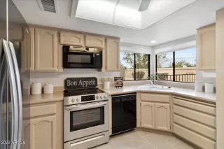 Photo #3: 6502639 Listing