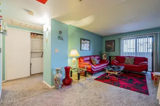 Photo #4: 6502686 Listing