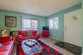 Photo #5: 6502686 Listing