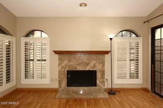 Photo #5: 6502760 Listing