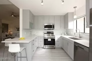 Photo #5: 6502770 Listing 