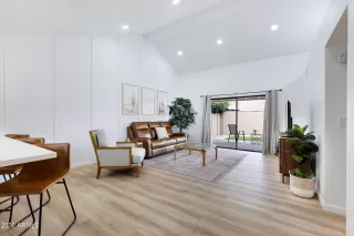 Photo #6: 6502895 Listing 