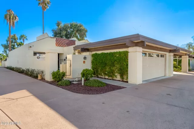 MLS: 6503073 Condo For Sale