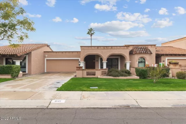 MLS: 6503159 Condo For Sale