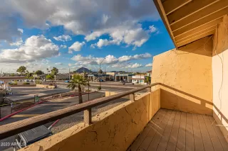 Photo #2: 6503513 Listing