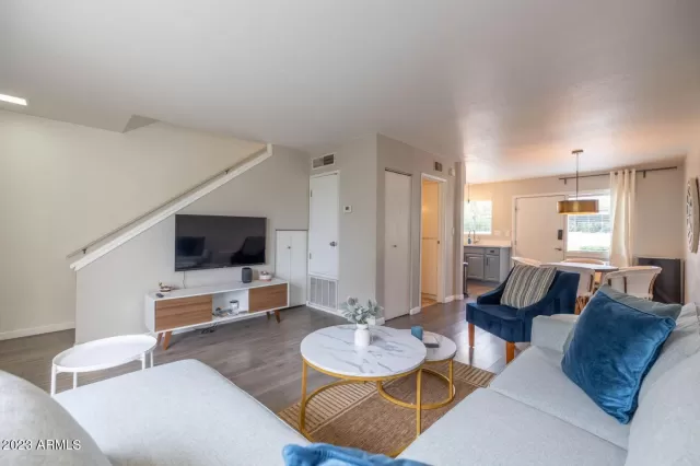 MLS: 6503536 Condo For Sale