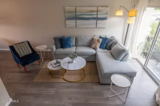 Photo #5: 6503536 Listing