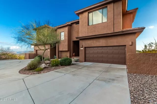 MLS: 6503561 Condo For Sale