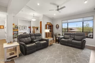 Photo #6: 6503586 Listing