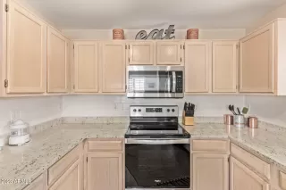 Photo #6: 6503804 Listing 