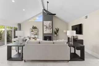Photo #3: 6504363 Listing