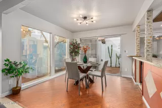 Photo #4: 6504389 Listing