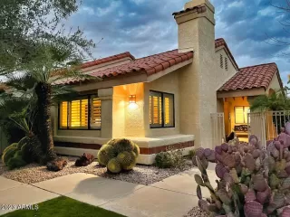 Photo #5: 6504544 Listing