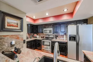 Photo #5: 6505062 Listing