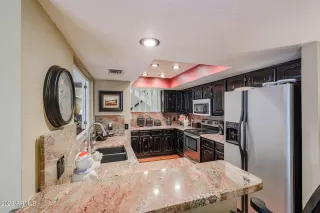 Photo #6: 6505062 Listing