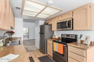 Photo #4: 6505219 Listing 