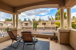 Photo #2: 6505587 Listing
