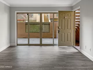 Photo #2: 6505667 Listing