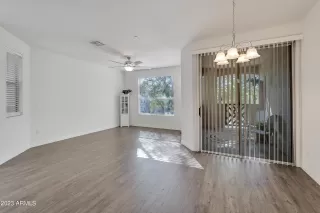 Photo #3: 6505705 Listing