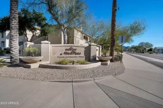 Photo #6: 6505705 Listing