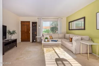 Photo #3: 6506040 Listing 