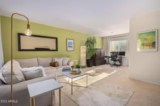 Photo #5: 6506040 Listing 