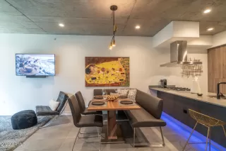 Photo #2: 6506056 Listing