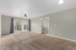 Photo #6: 6506133 Listing