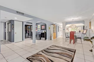 Photo #4: 6506151 Listing