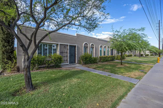 MLS: 6506766 Condo For Sale