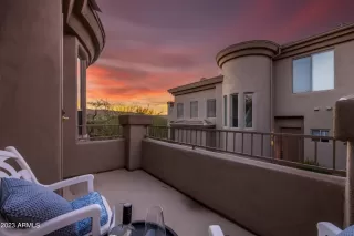 Photo #5: 6506836 Listing