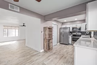 Photo #1: 6506906 Listing