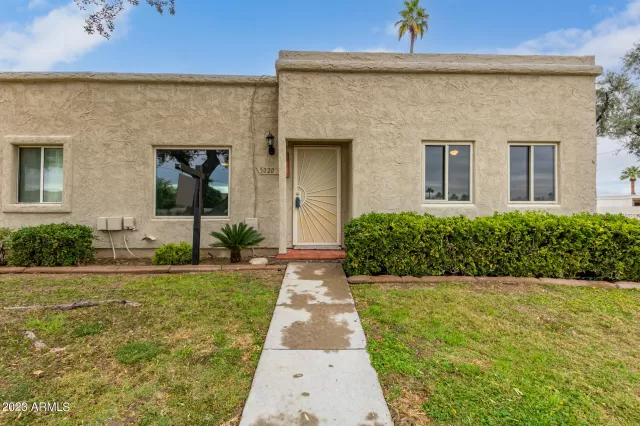 MLS: 6506963 Condo For Sale