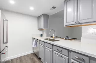 Photo #6: 6506963 Listing