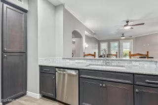 Photo #5: 6506997 Listing