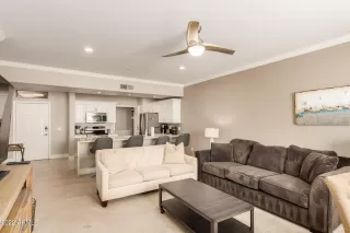 Photo #2: 6507126 Listing