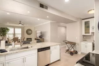 Photo #3: 6507126 Listing