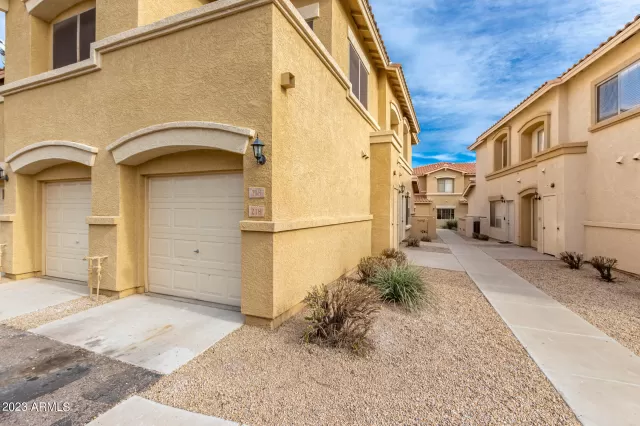 MLS: 6507227 Condo For Sale