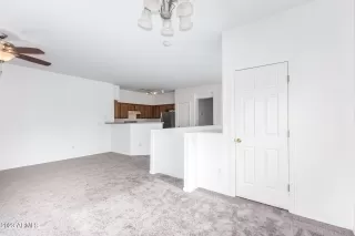 Photo #5: 6507227 Listing