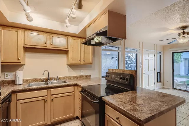 MLS: 6507267 Condo For Sale