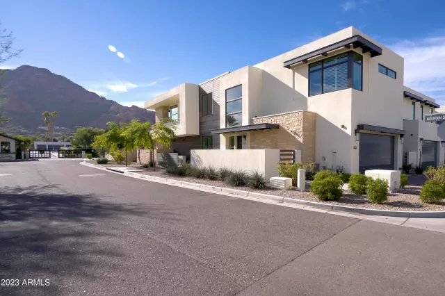 MLS: 6507453 Condo For Sale