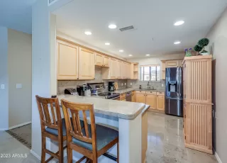 Photo #6: 6507987 Listing 