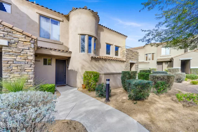 MLS: 6508089 Condo For Sale