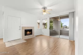 Photo #2: 6508168 Listing