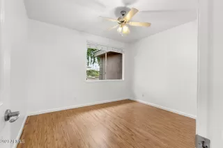 Photo #5: 6508168 Listing